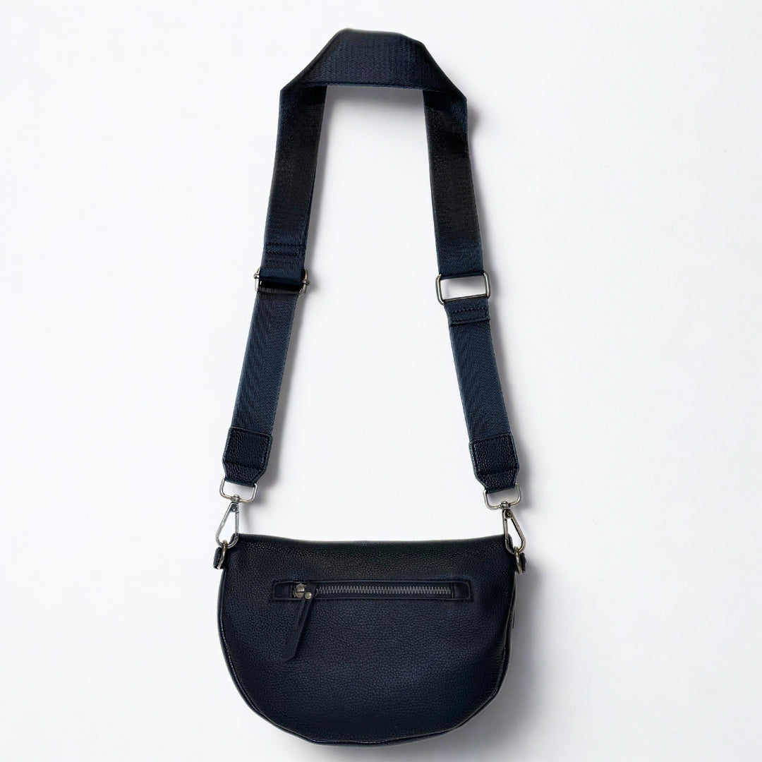 Wild Alice black moonbag