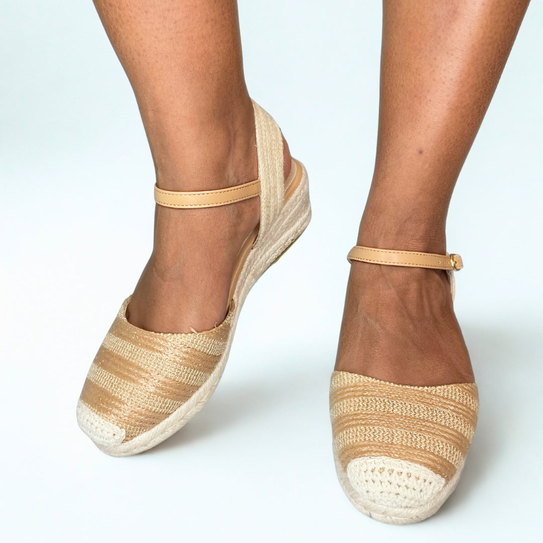 Geena taupe closed toe ESPADRILLE wedge