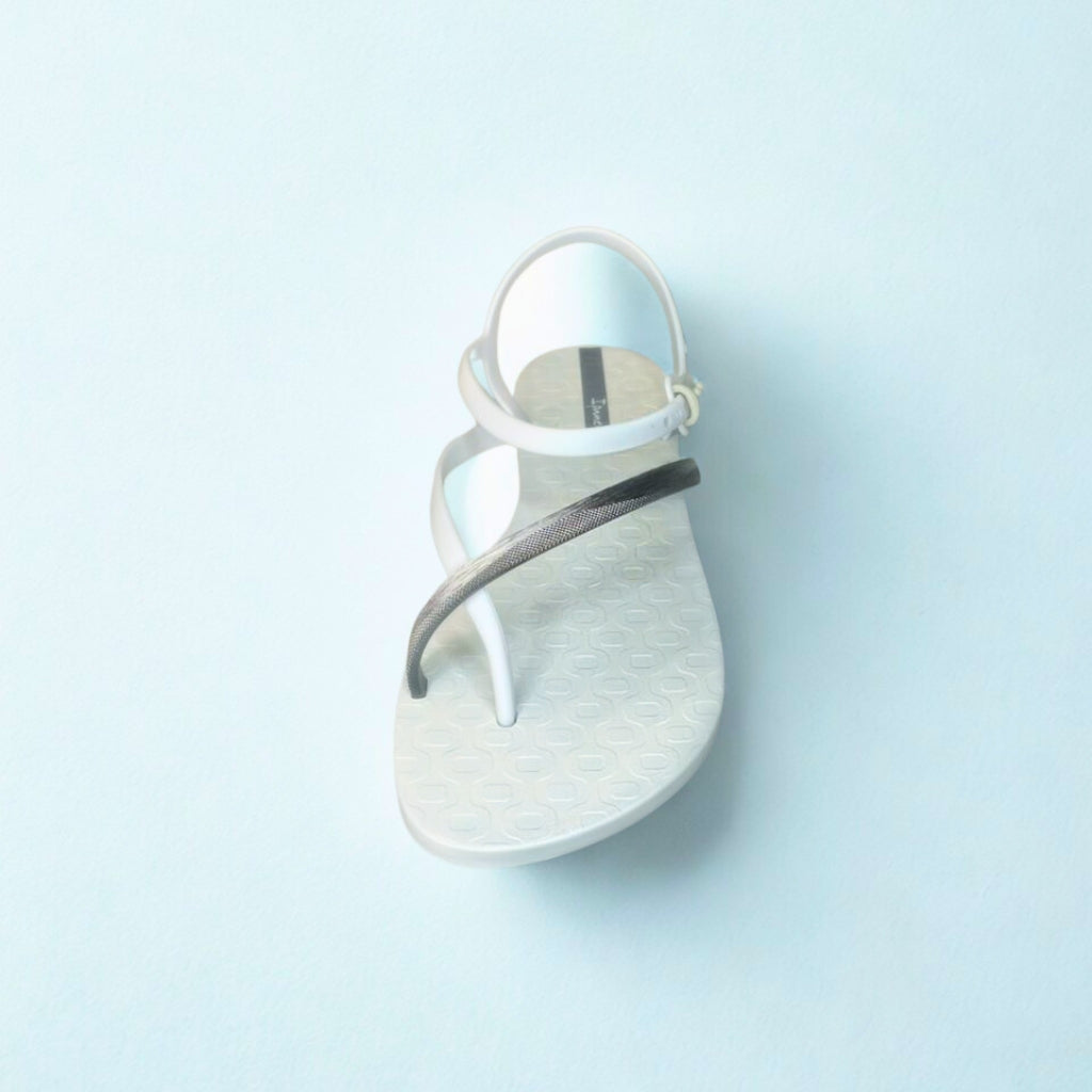 Ipanema grey/silver ELEGANT TOE POST slingback sandal