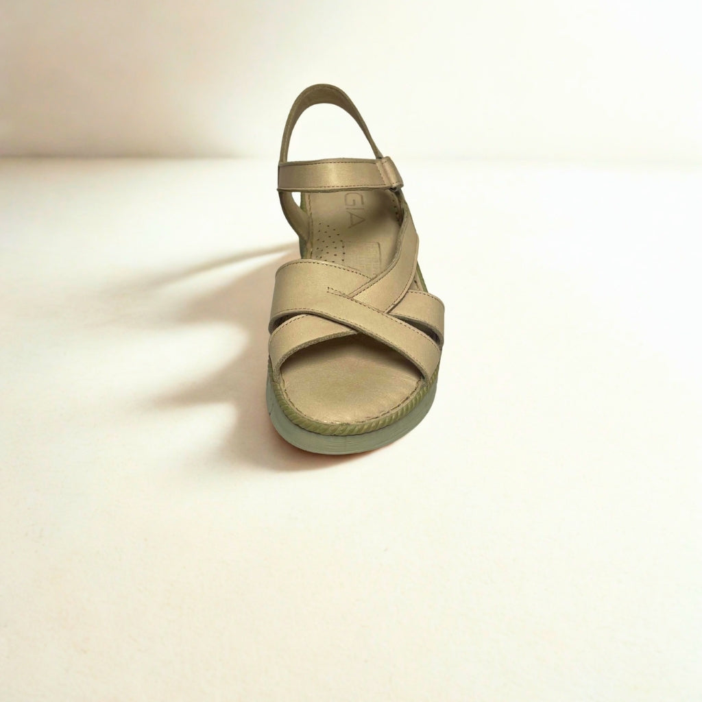 Gia beige ANKLE STRAP flatform