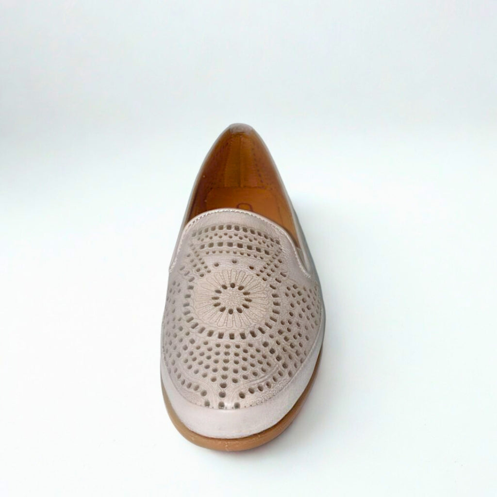 Gia silver grey leather CUT OUT loafer