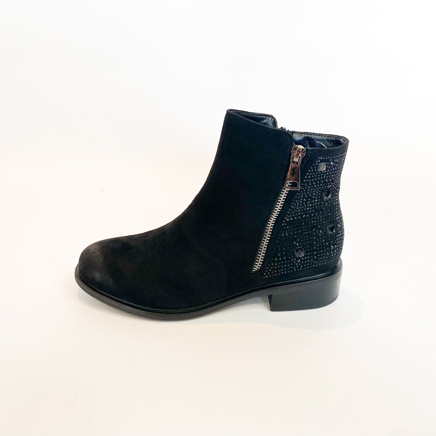 Miss Black, black diamante block heel boot