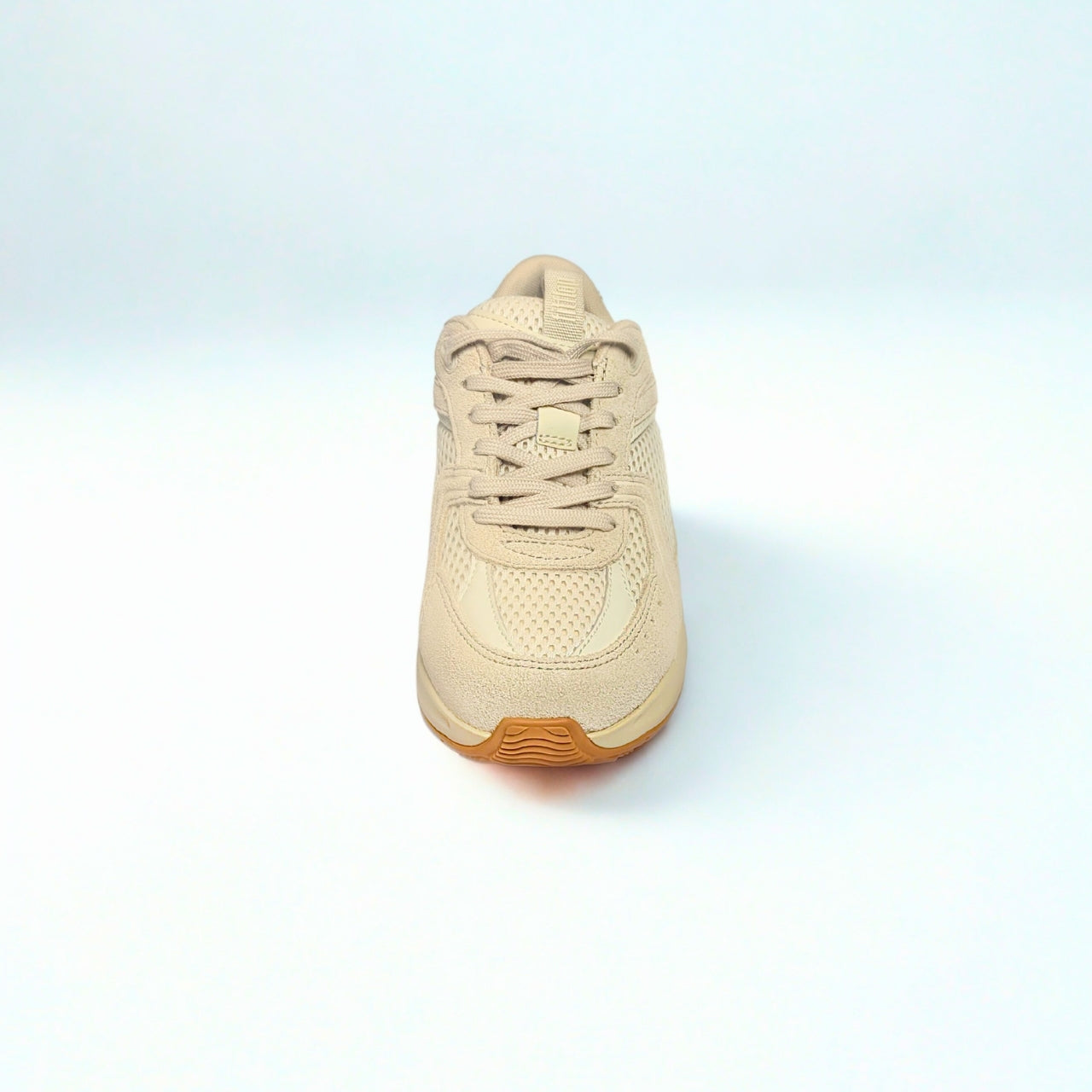 FitFlop Flow beige suede and mesh flatform trainers with Microwobbleboard cushioning and triple-density sole 4