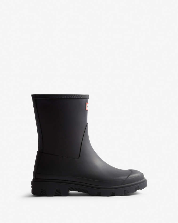 Hunter Downpour Short Wellington black waterproof rubber boot vegan lightweight 3