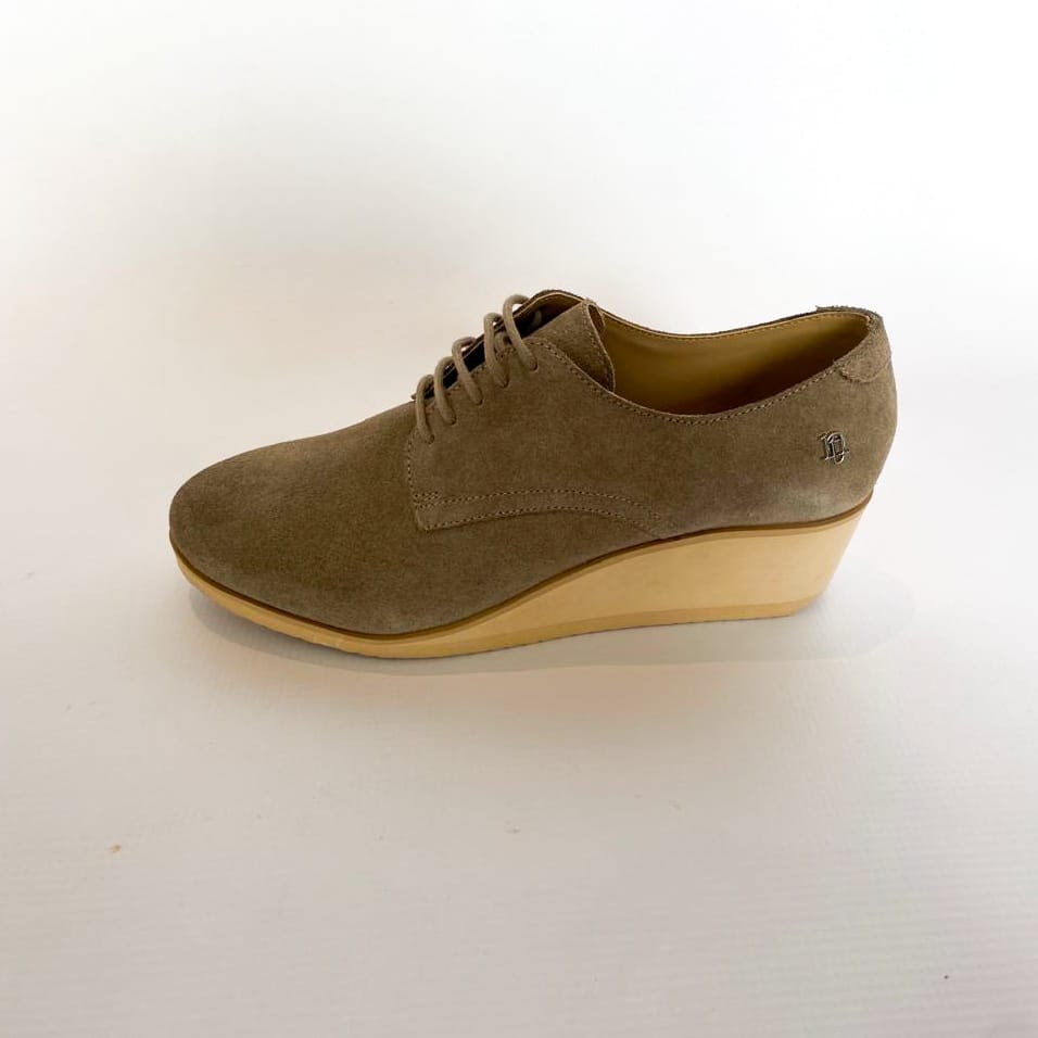 Nicci Tyler - Morrison leather taupe wedge shoe