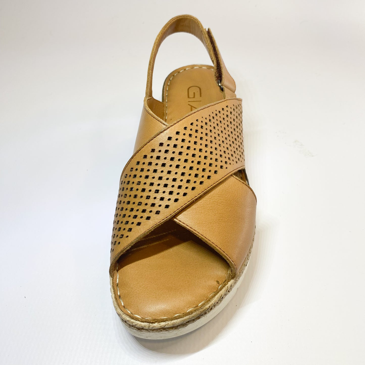 Gia tan leather sandal