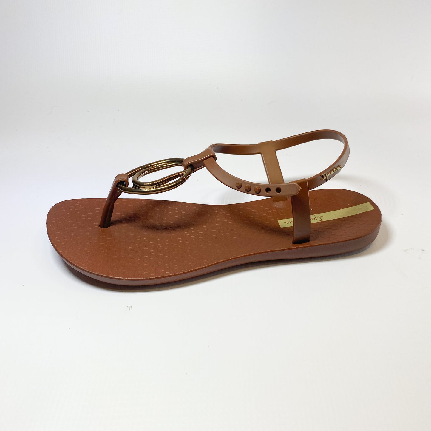 Ipanema brown hoop thong sandal