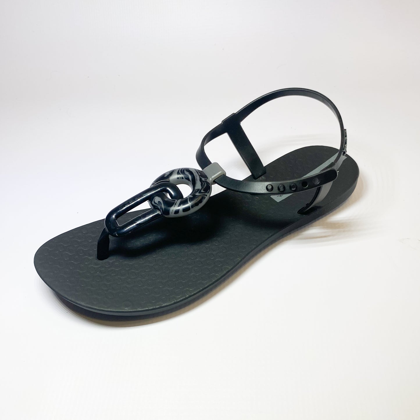 Ipanema black thong sandal