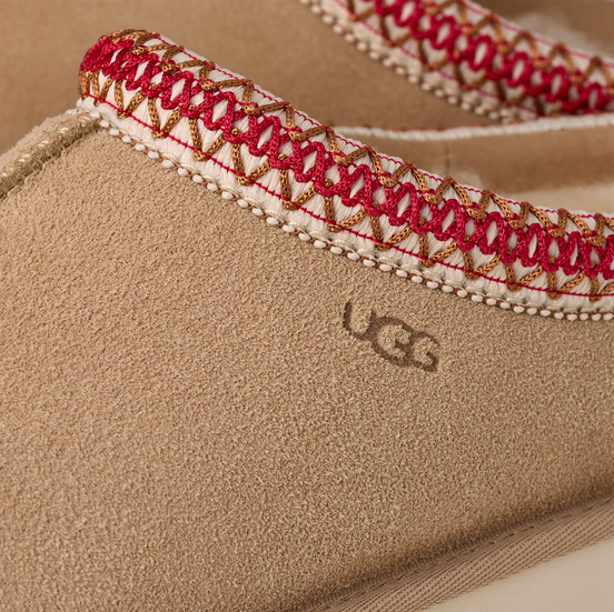 Ugg Tasman II Slipper - Sand/Dark Cherry