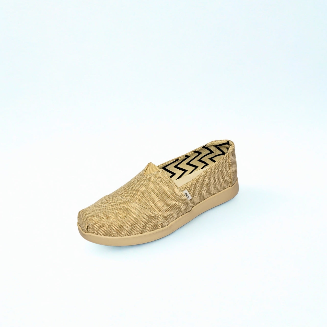 TOMS Alpargata Plus natural slip-on – eco-friendly Heritage Canvas upper, RMAT outsole, CloudBound™ dual-density foam insoles, and elastic v-gore 2