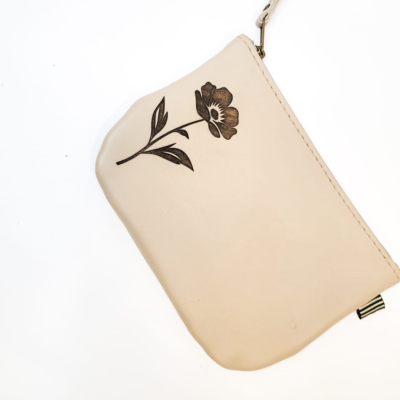 Gia leather taupe coin purse with flower lazer print