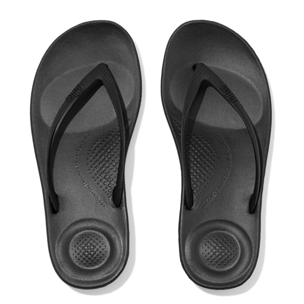 Fitflop Iqushion Ergonomic Flip-flops - All Black, overhead view