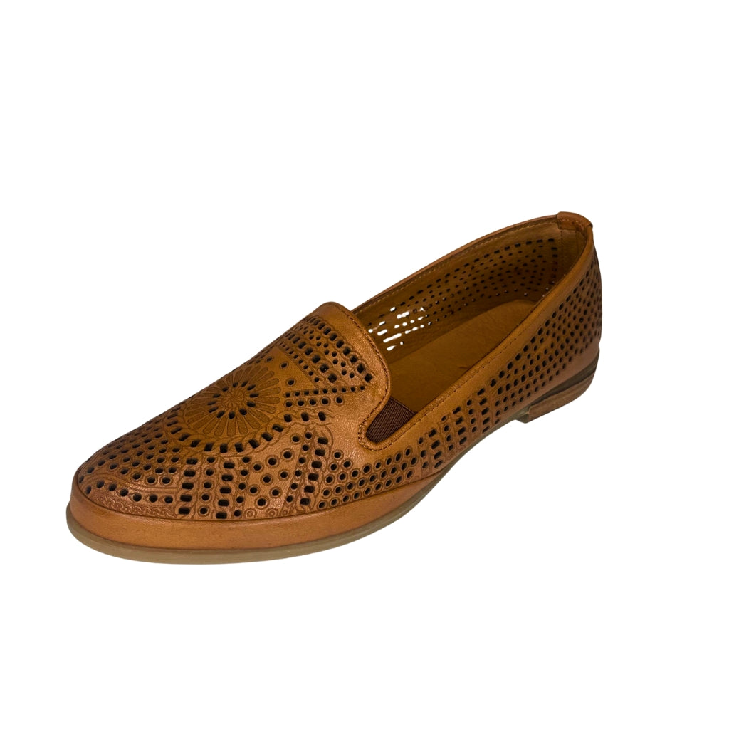 Gia coconut LEATHER CUT OUT loafer