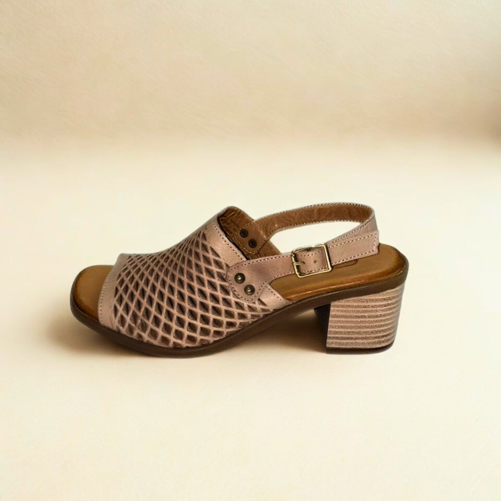 Gia stone leather PERFORATED BLOCK HEEL with backstrap