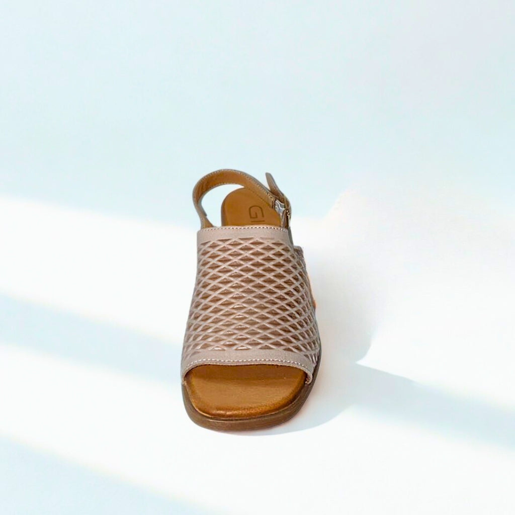 Gia stone leather PERFORATED BLOCK HEEL with backstrap