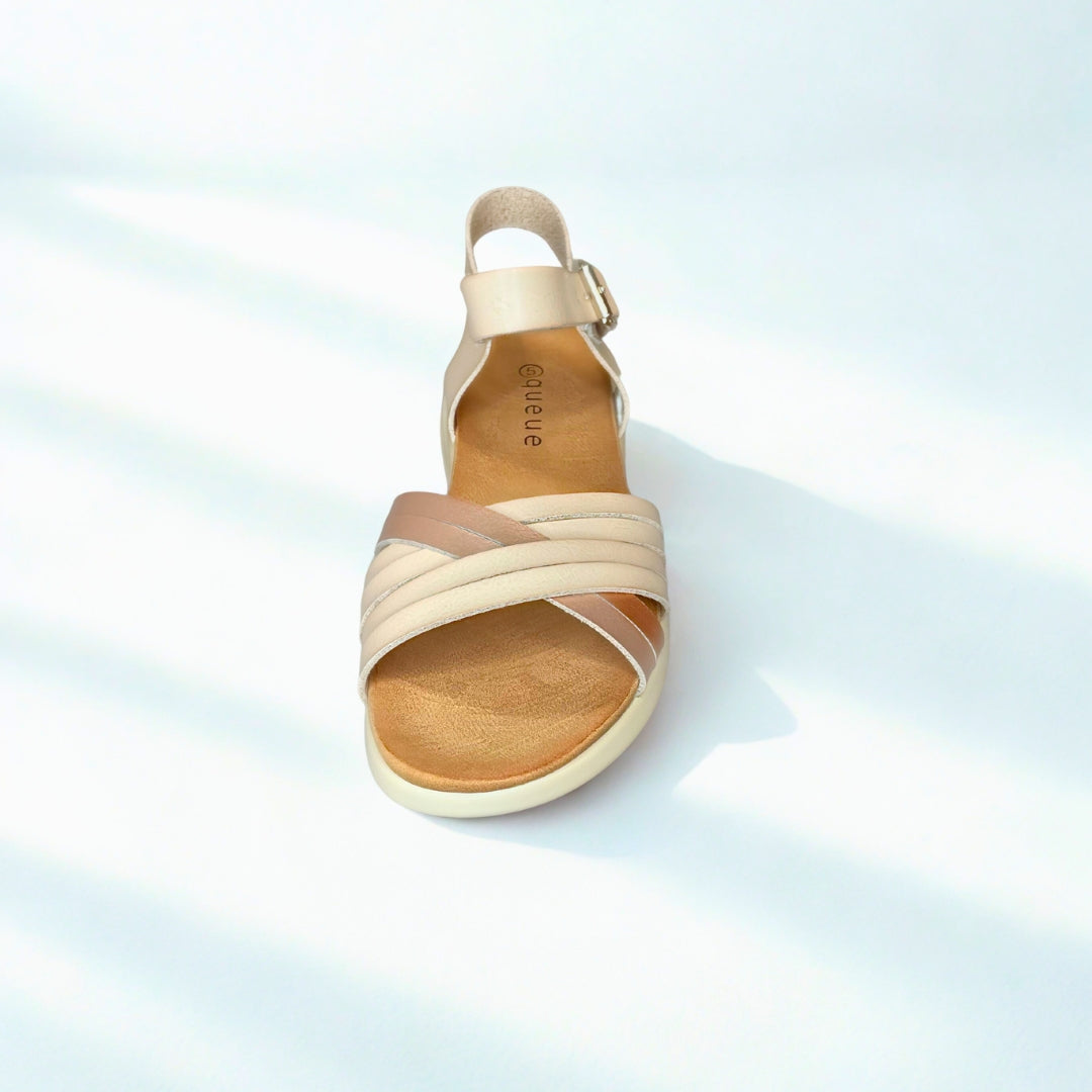 Queue beige CRISS CROSS strappy sandal