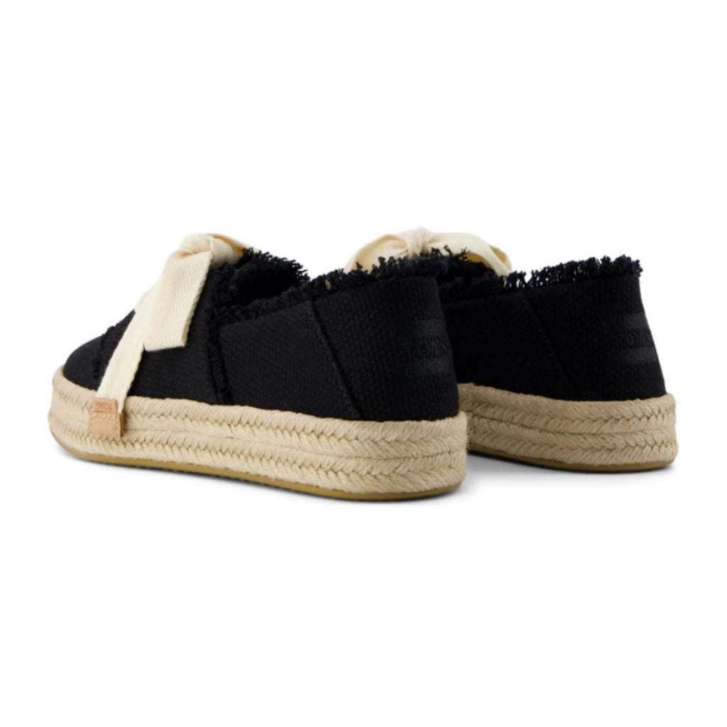 Toms Black Carolina Lace-up – front view