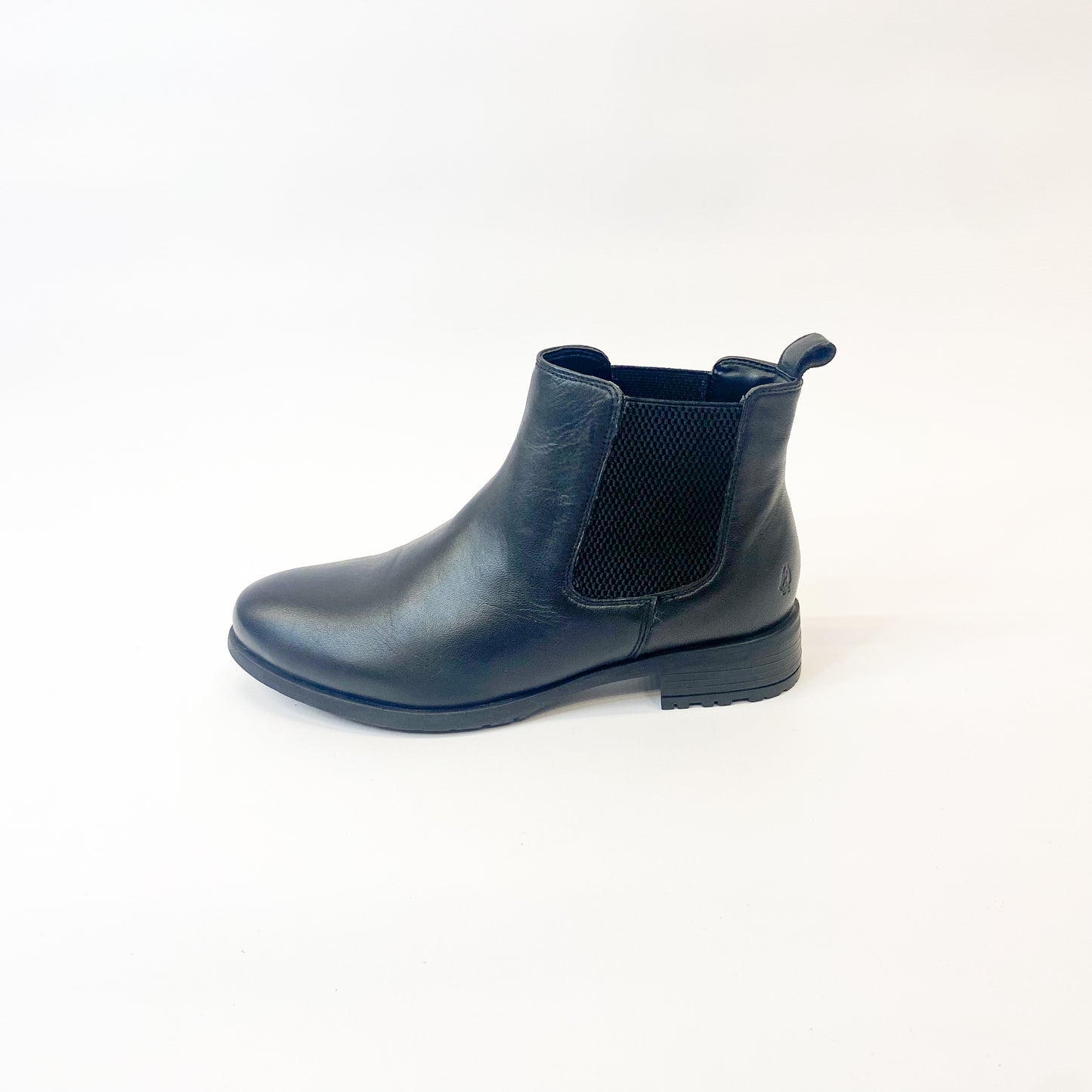 Hush Puppies Gigi black leather gusset boot