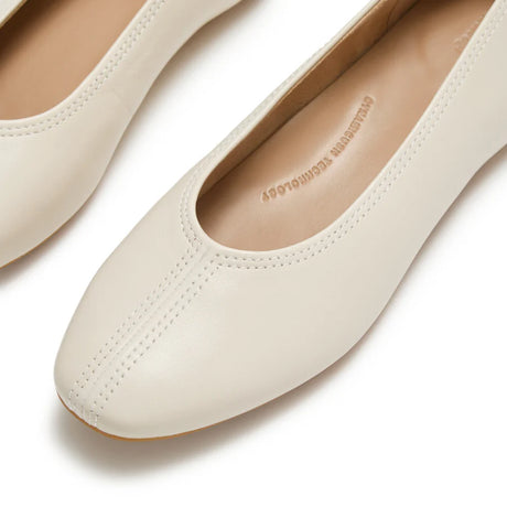 Fitflop Delicato High-Cut Metallic Soft-Leather Ballet Flats - Paris Beige