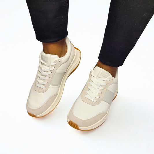 FitFlop F-Mode Flow white sneaker with suede and leather upper, Microwobbleboard cushioned sole. 1