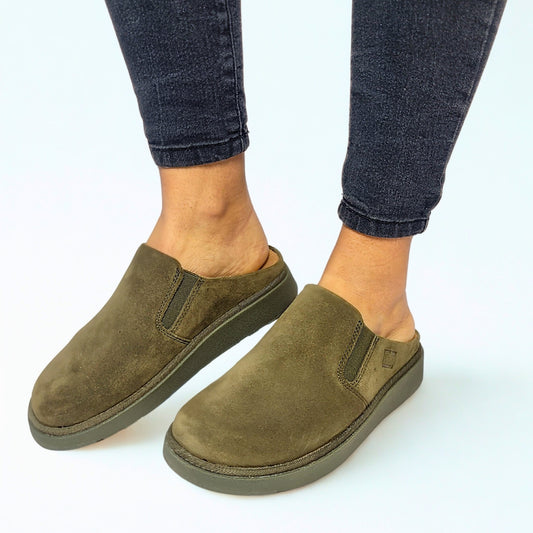  FitFlop GEN-FF olive suede mules with Microwobbleboard sole and triple-density cushioning for arch support 1
