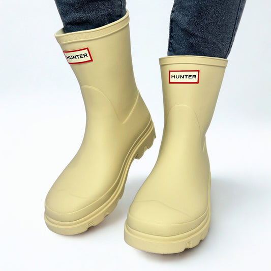 Hunter Downpour Short Wellington gravel waterproof rubber boot vegan lightweight 1
