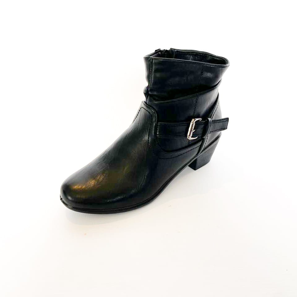 Savoy black ankle block heel boot Queue Shoes