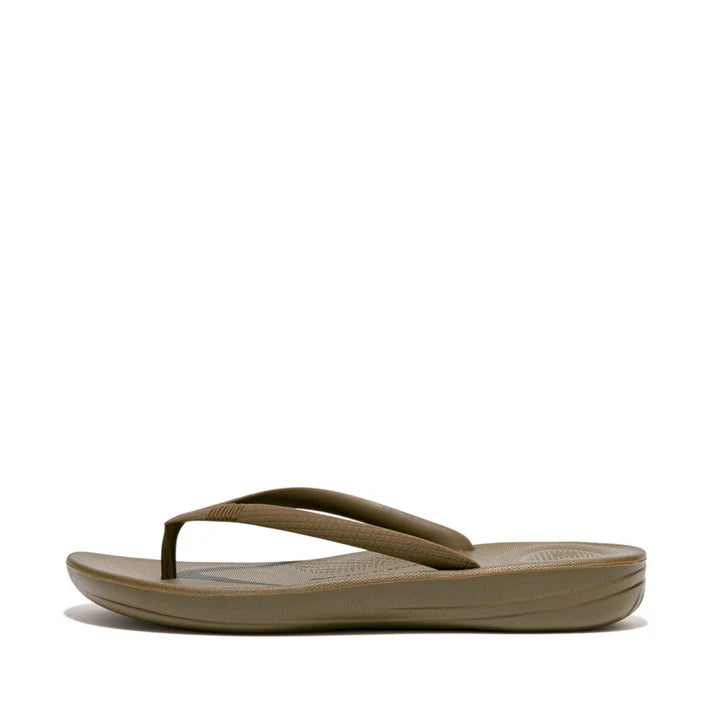 Fitflop olive IQUSHION ergonomic flip-flops