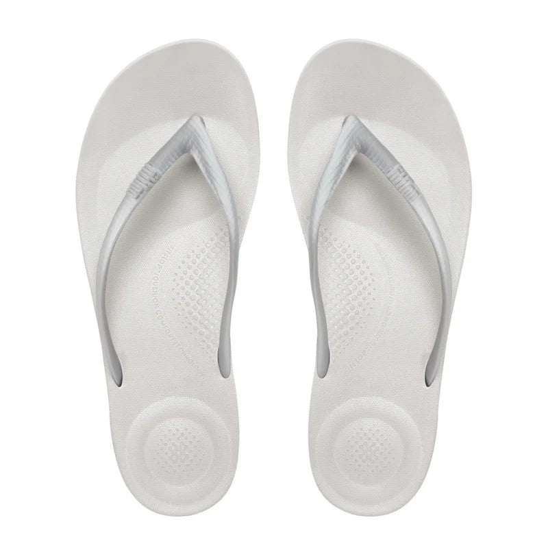 Fitflop Iqushion Ergonomic Flipflops - Silver