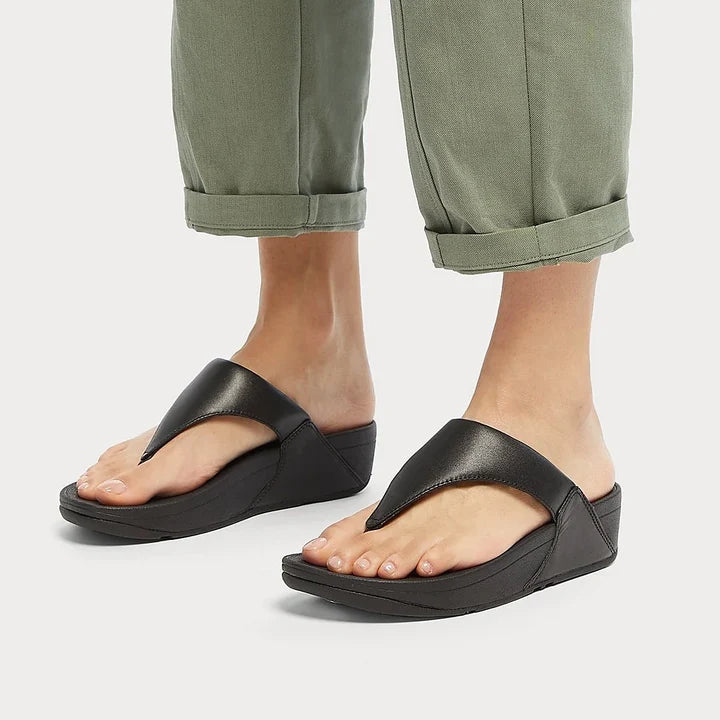 Fitflop Lulu Leather Toe-Post Sandals - Black