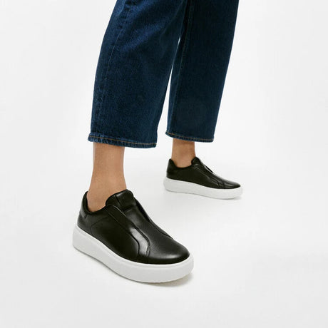 Fitflop RTG Leather Laceless Sneakers - Black