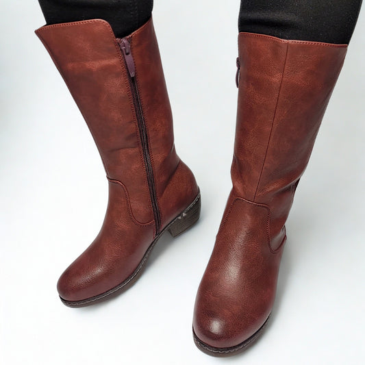 Savoy knee-high red faux leather boot with block heel and side zip closure. 1