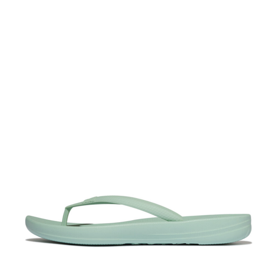 Fitflop Mint Whisper Iqushion Ergonomic Flip-flops – side view