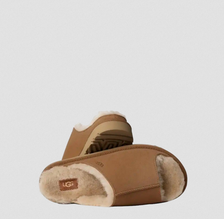 Ugg Chestnut Greenport Slide – front view