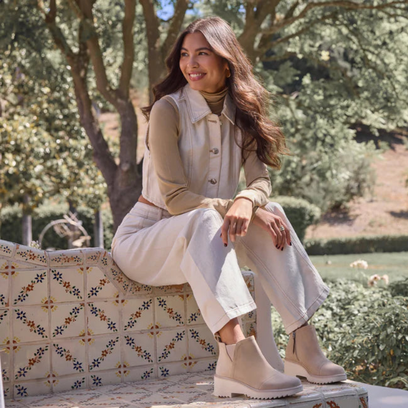 TOMS oatmeal MAUDE wedge boot