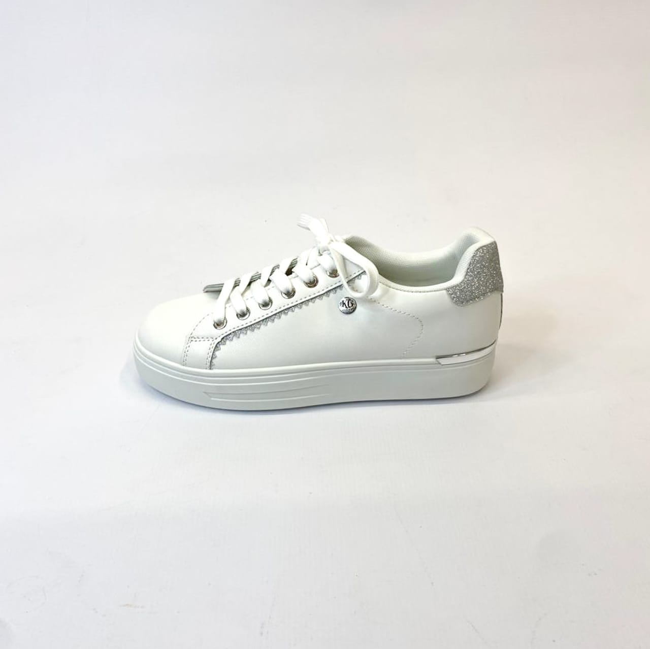 KG white/silver platform sneaker