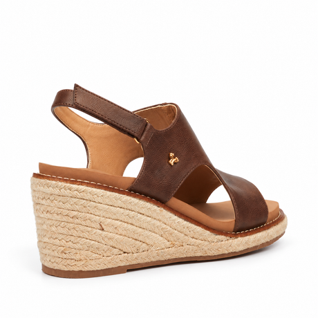 Butterfly Feet Mila 2 Wedge - Chocolate, outer rear three-quarter view