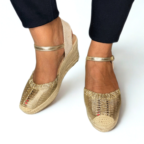Queue Metallic Espadrille Wedge - Gold, on-model view